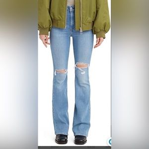 Levi’s Flare Jeans
